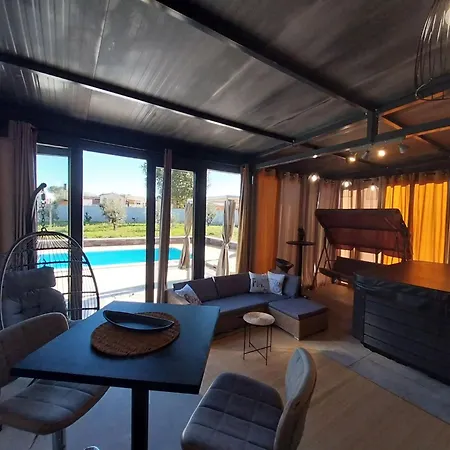 Hacienda Matea - Oase Der Romantik In Strandnaehe By Interhome * Póla