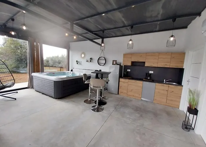펜션 Hacienda Matea - Oase Der Romantik In Strandnaehe By Interhome *